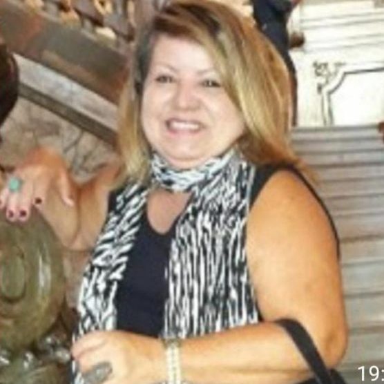 Esther Magalhães